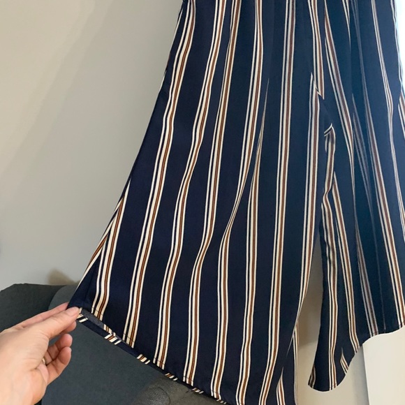 Strapless cropped romper. - Picture 3 of 9